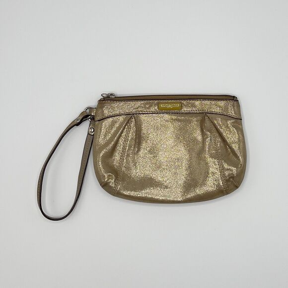 Coach Wristlet Metallic Leather Pleated Medium Clutch Silver/Pewter No F46484 - Picture 1 of 10